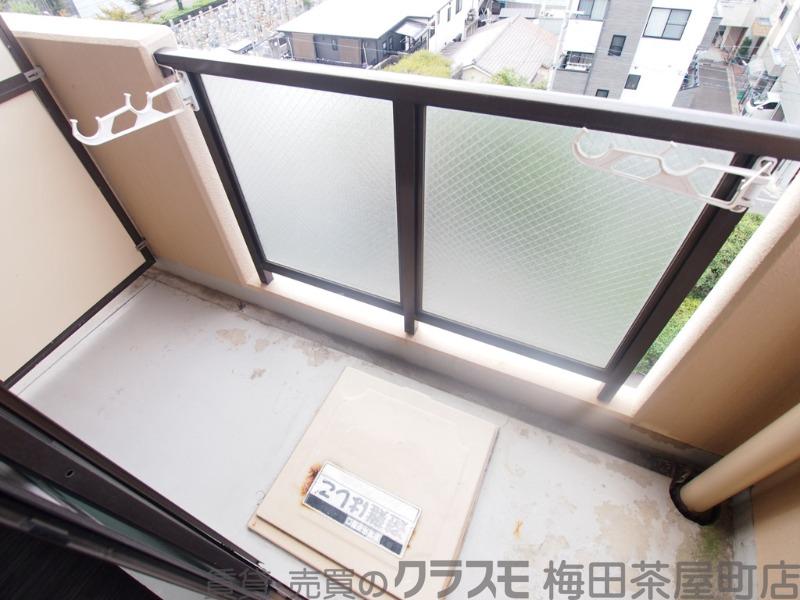 21/30 バルコニー