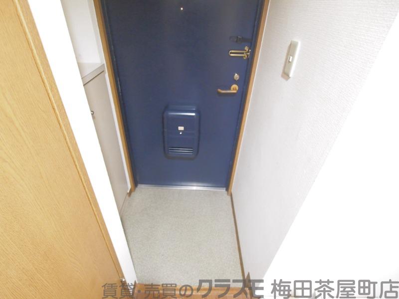 14/30 玄関