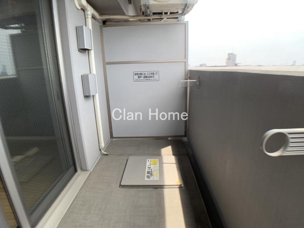 20/30 バルコニー