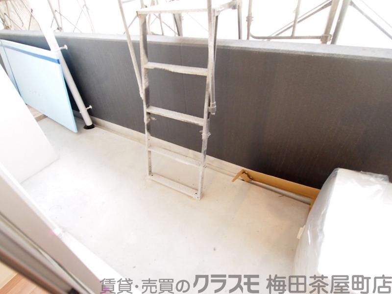 25/30 バルコニー