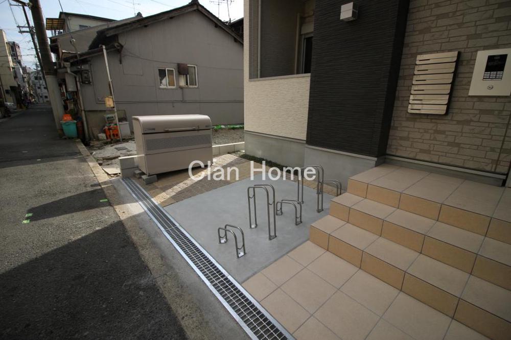 29/30 エントランス