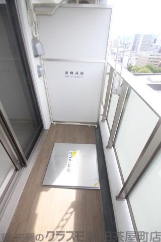 18/30 バルコニー