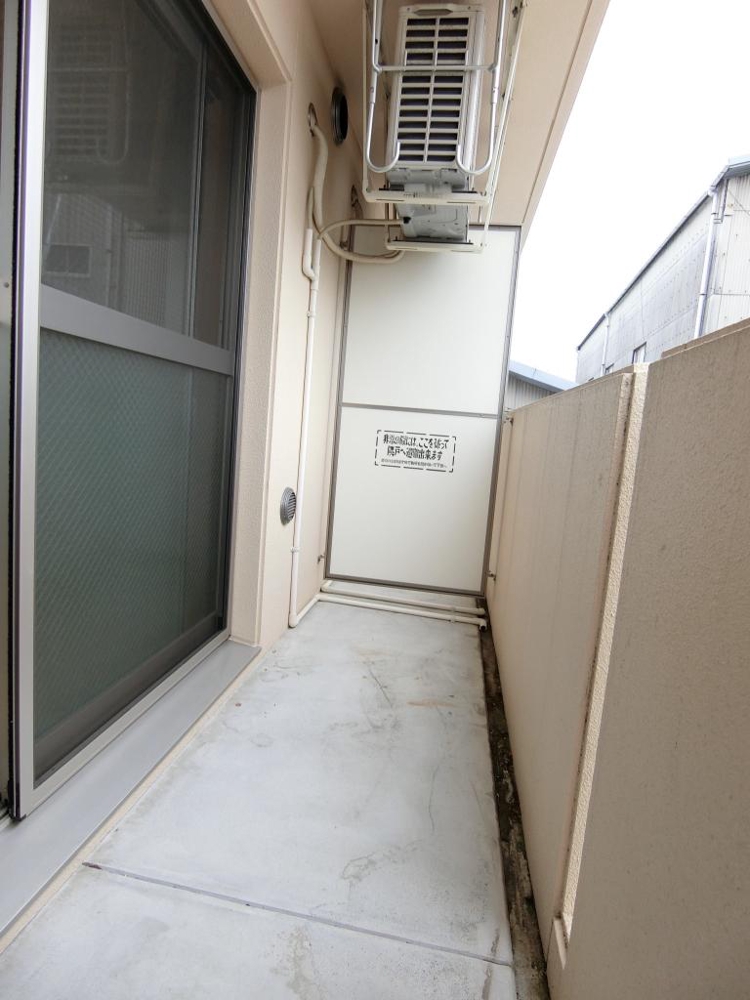 21/30 バルコニー