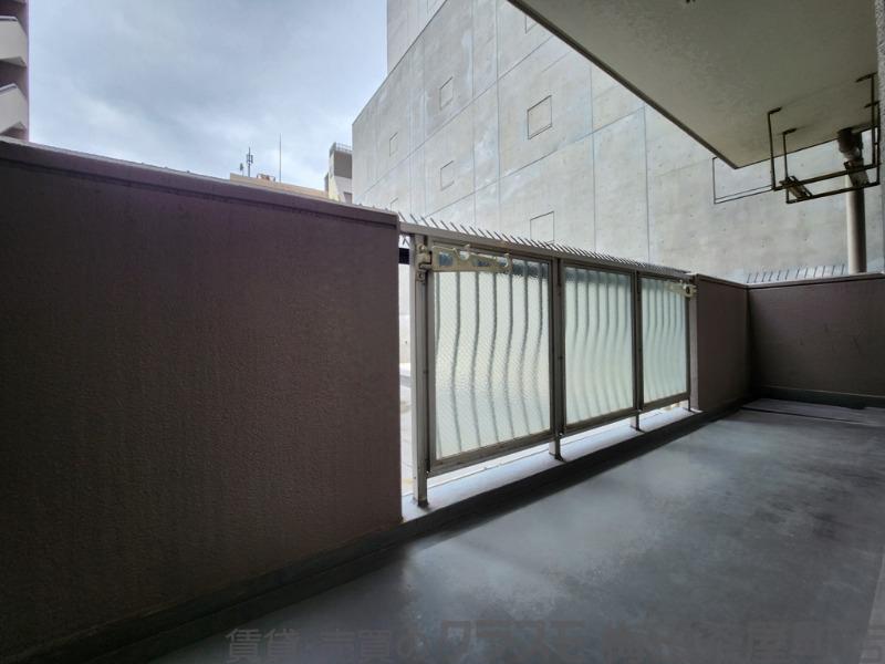 21/30 バルコニー