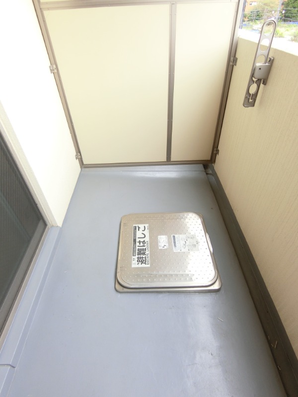 19/30 バルコニー