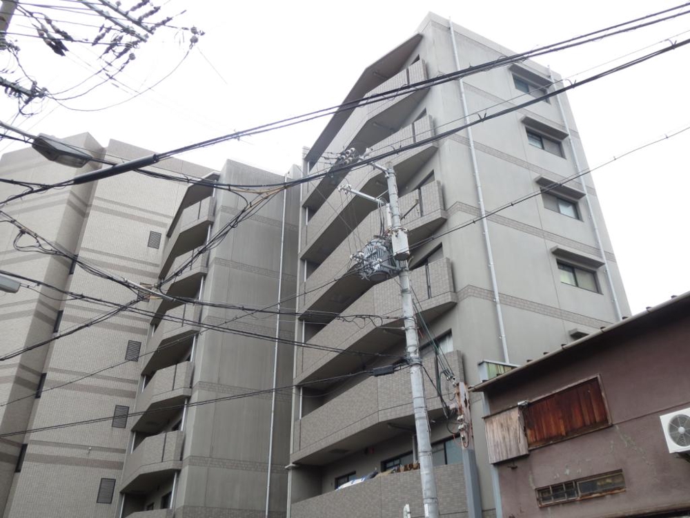 2/30 外観