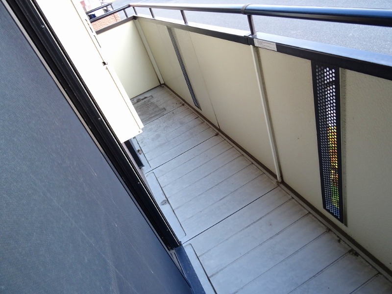 17/30 バルコニー