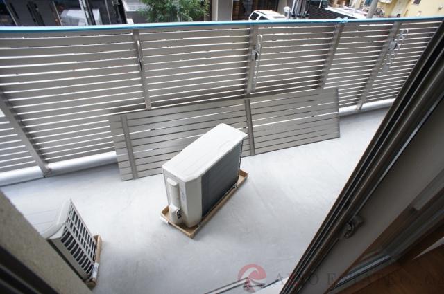 21/30 バルコニー