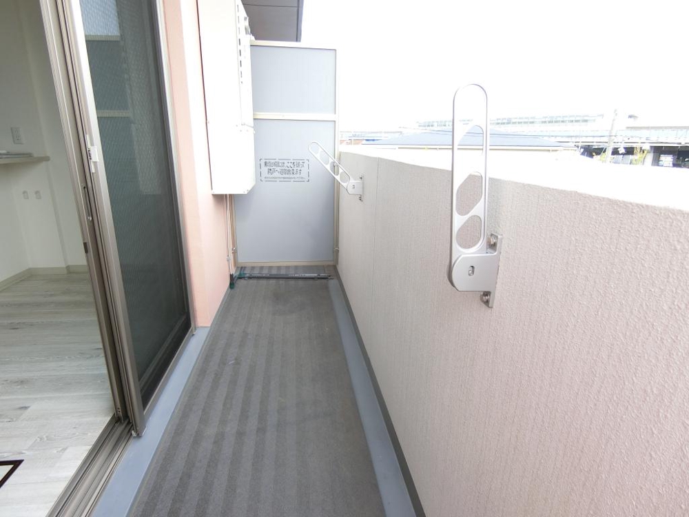 20/30 バルコニー