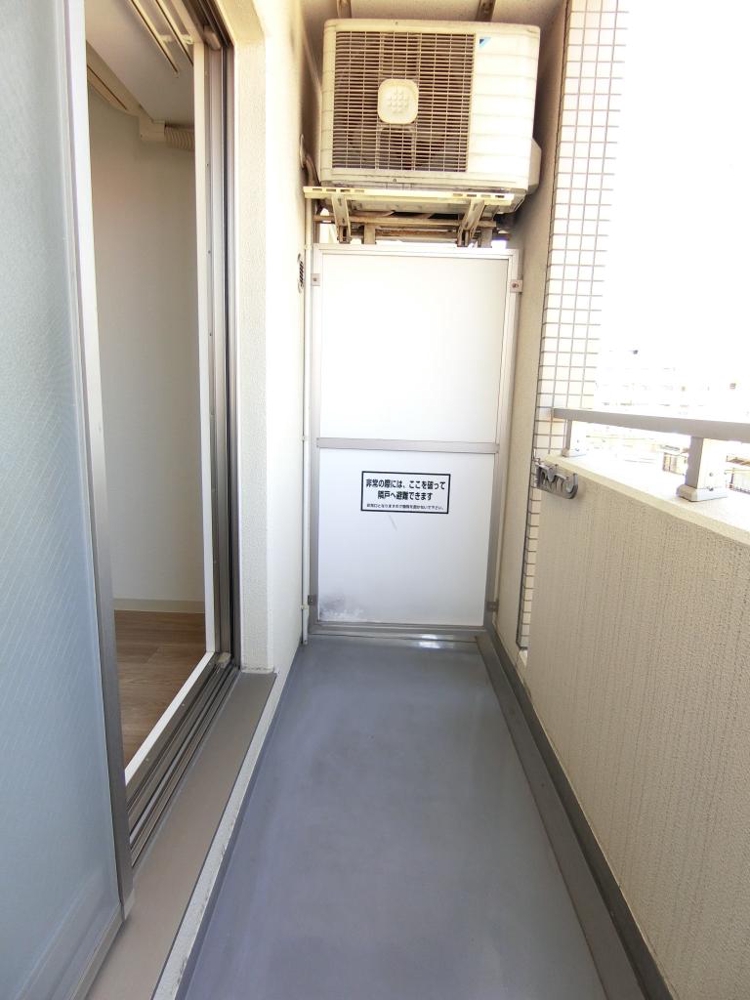 20/30 バルコニー