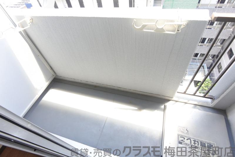 23/30 バルコニー