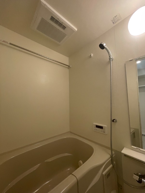 8/18 浴室