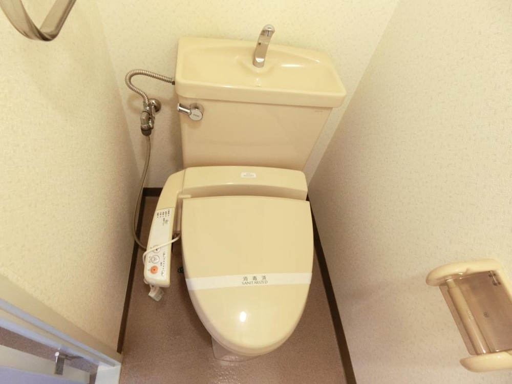 16/30 トイレ