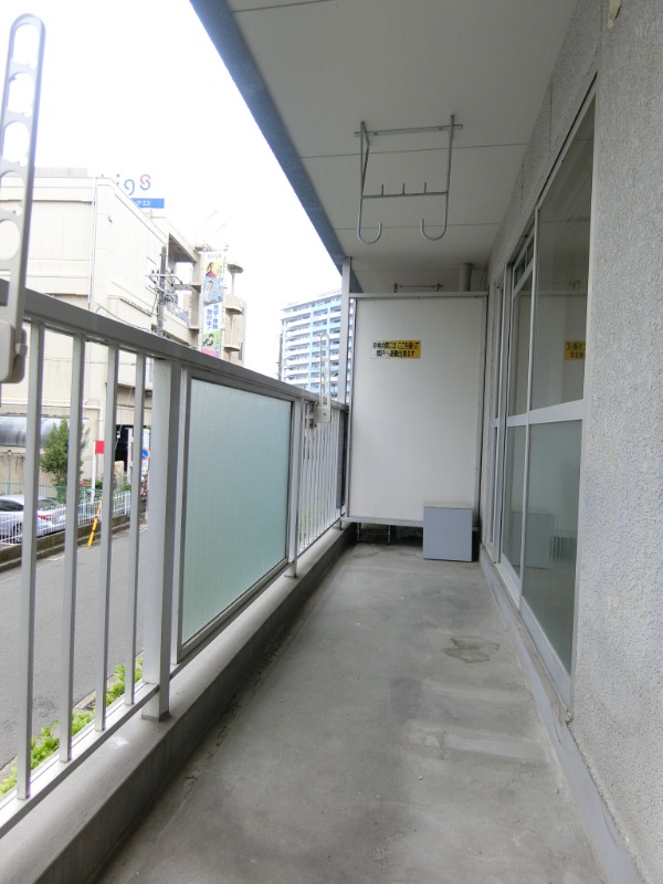 20/30 バルコニー