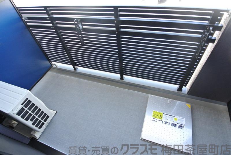 21/30 バルコニー