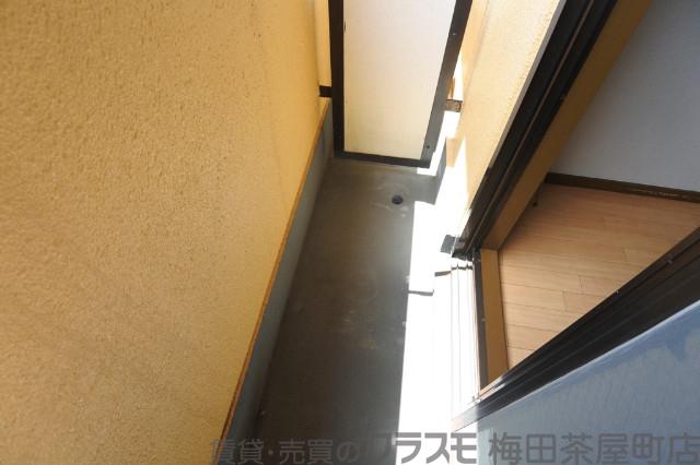 21/30 バルコニー