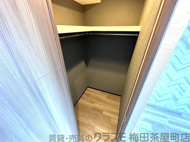 13/30 収納