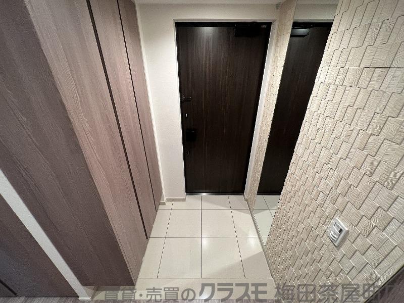 14/30 玄関