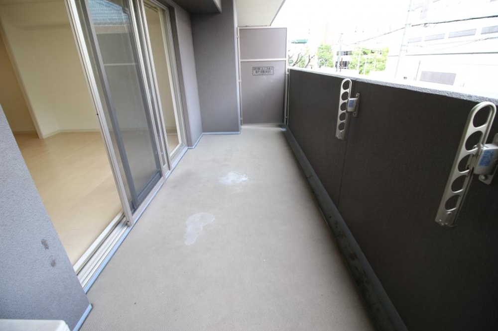 19/30 バルコニー