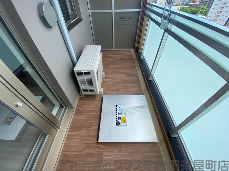 21/30 バルコニー