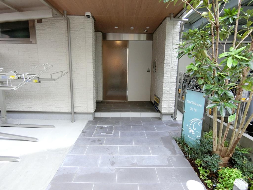 2/6 エントランス