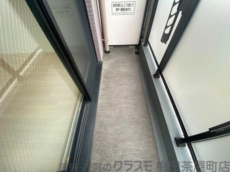 21/30 バルコニー