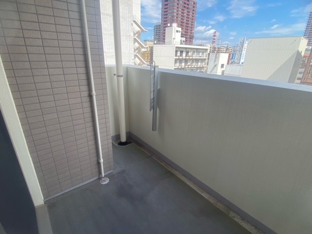 21/30 バルコニー