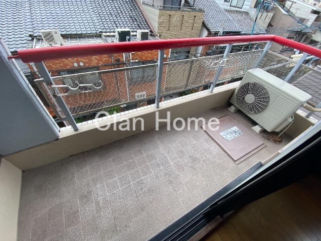 20/30 バルコニー