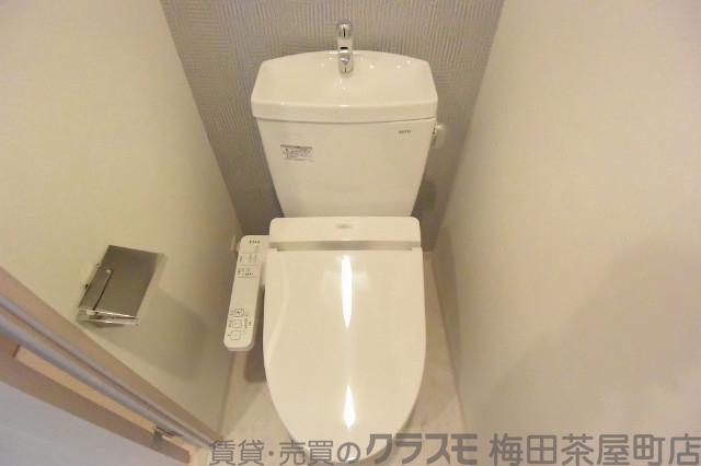 20/30 トイレ