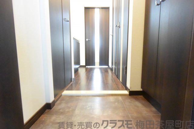 15/30 玄関