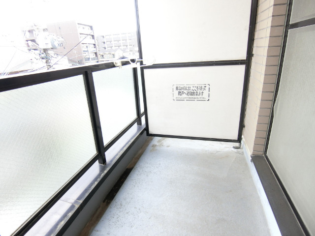 20/30 バルコニー