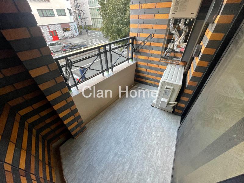 18/30 バルコニー