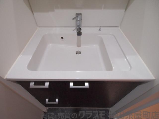 24/30 洗面