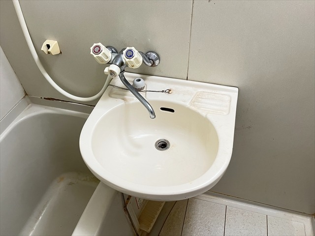 16/30 洗面