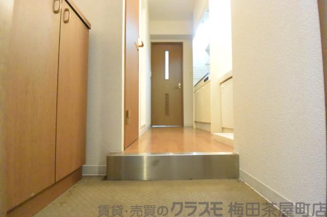 13/30 玄関