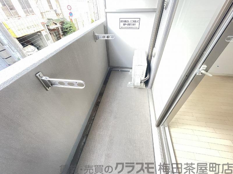 21/30 バルコニー