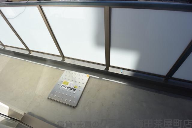 22/30 バルコニー