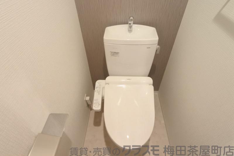 23/30 トイレ