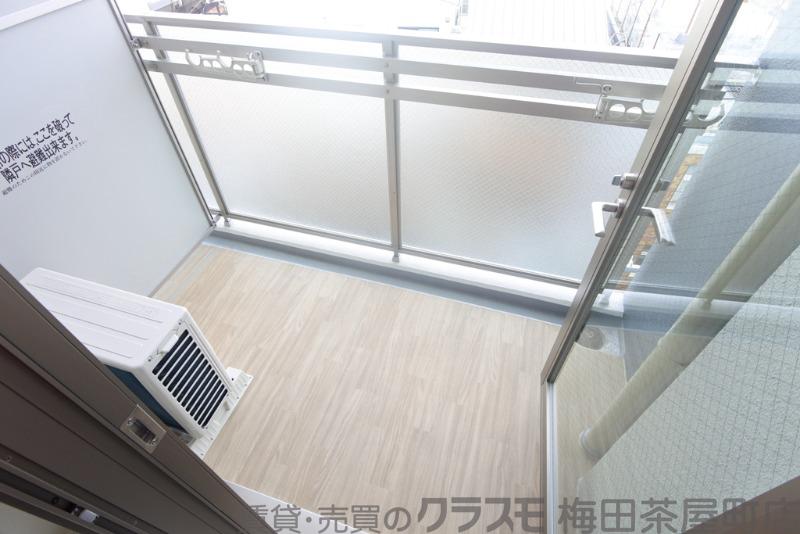 26/30 バルコニー