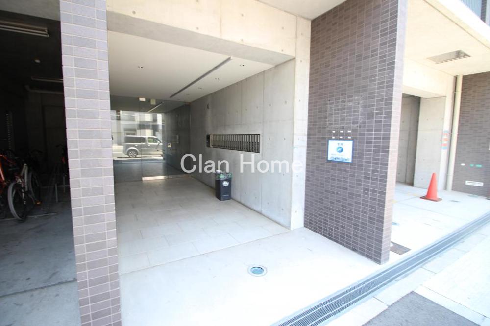 3/7 エントランス