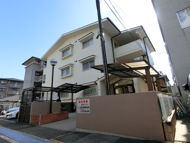 2/30 外観
