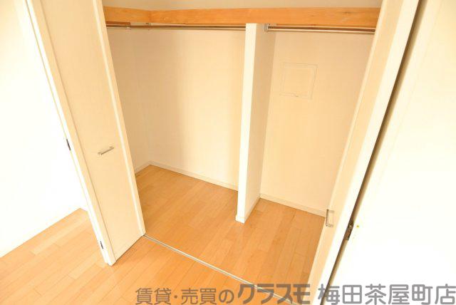 13/30 収納