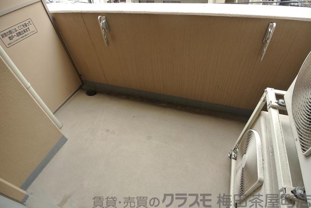 21/30 バルコニー