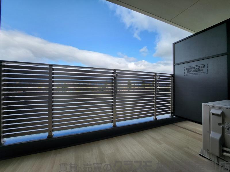 21/30 バルコニー