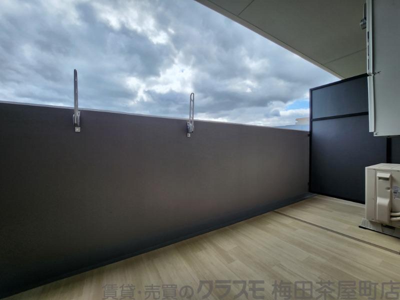 21/30 バルコニー