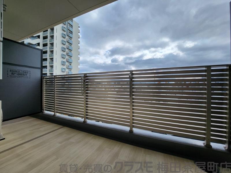 21/30 バルコニー