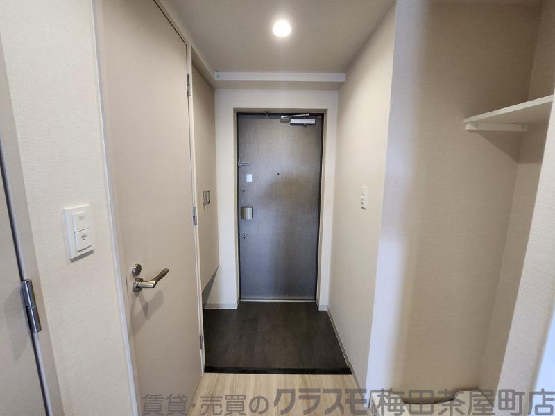 14/30 玄関