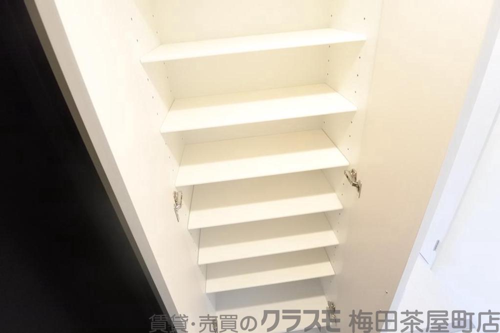13/30 収納