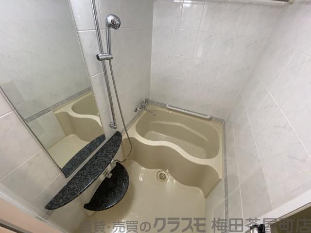 17/30 浴室