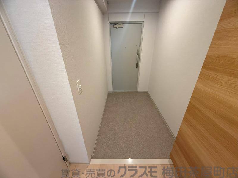 17/30 玄関